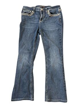 Shyanne Bootcut Jeans Women’s Size 33 Western Embroidered Pocket Mid Rise Denim